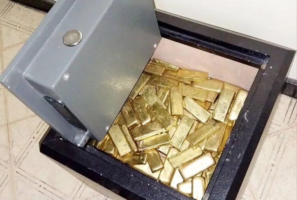 Gold Bars For Sale in Queensway Quay Marina